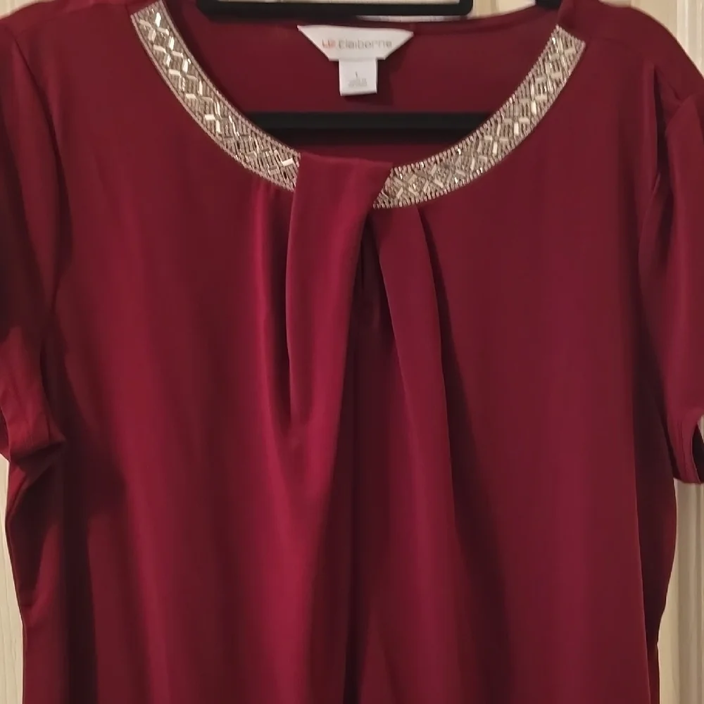 LIZ CLAIBORNE WOMEN'S SHORT SLEEVES PURPLE FANCY EMBELLISHED BLOUSE SIZE LARGE
